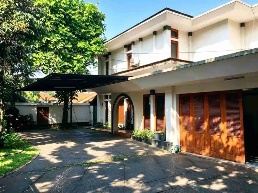 Rumah Bawah NJOP Pejaten Raya Luas Tanah 1600 M Jakarta Selatan Siap Huni