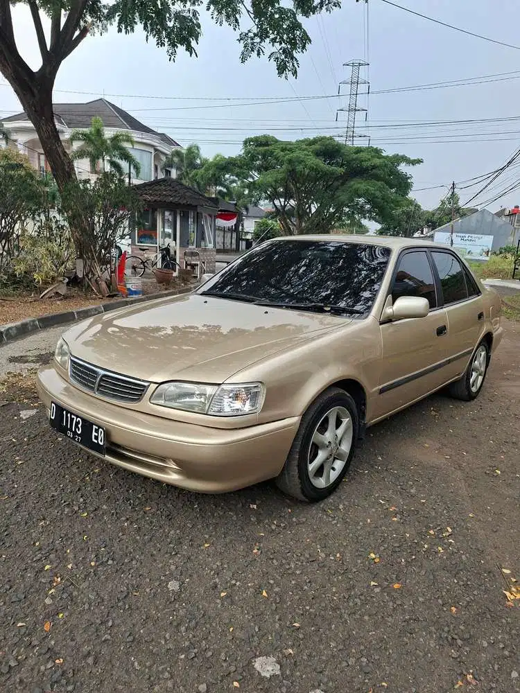 Toyota Corolla 2000 Bensin