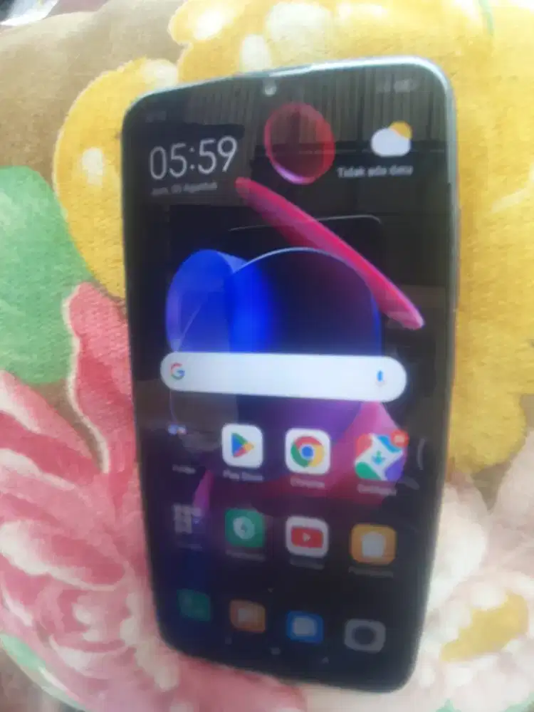 REDMI-8:Layar6,2inciHD+/GorilaGlass,Ram3/32,Android10th2022,DualKamera