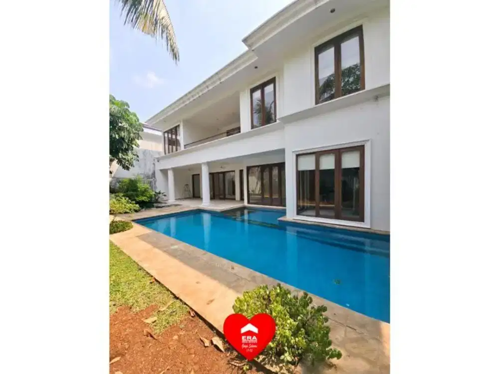 Rumah Mewah Sewa di Simprug Golf, Jakarta Selatan