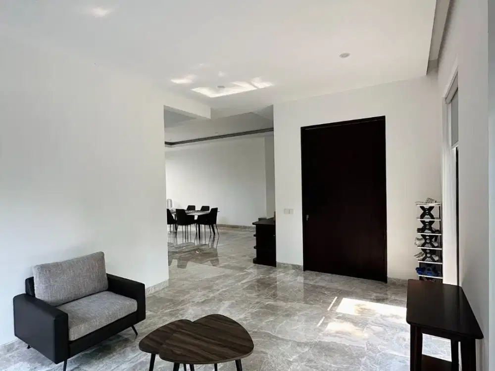 DIJUAL: Rumah Alam Sutera Amaryllis Modern Classic