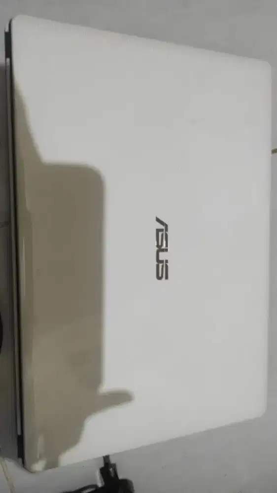 Jual laptop merk Asus