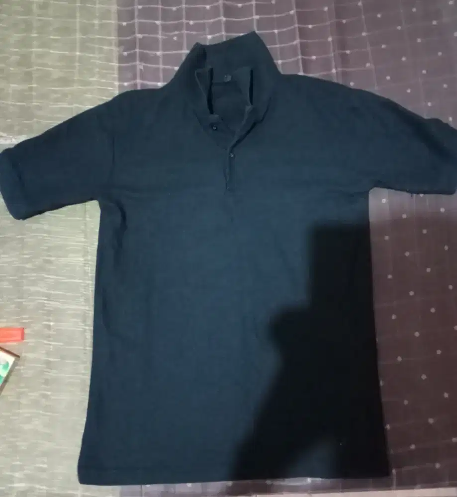 Baju Kerah Polos - Size M