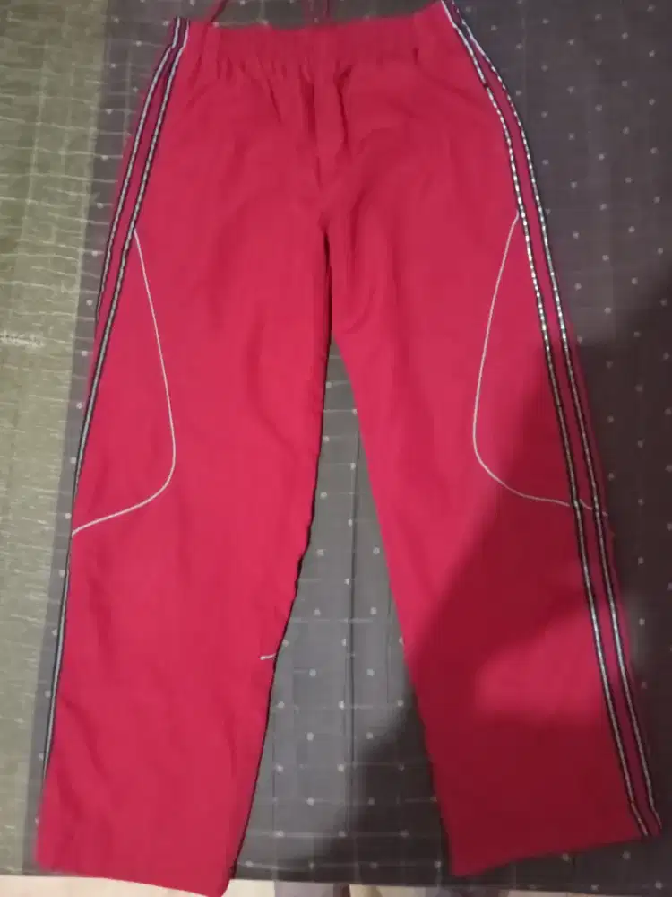 Celana Training - Size L