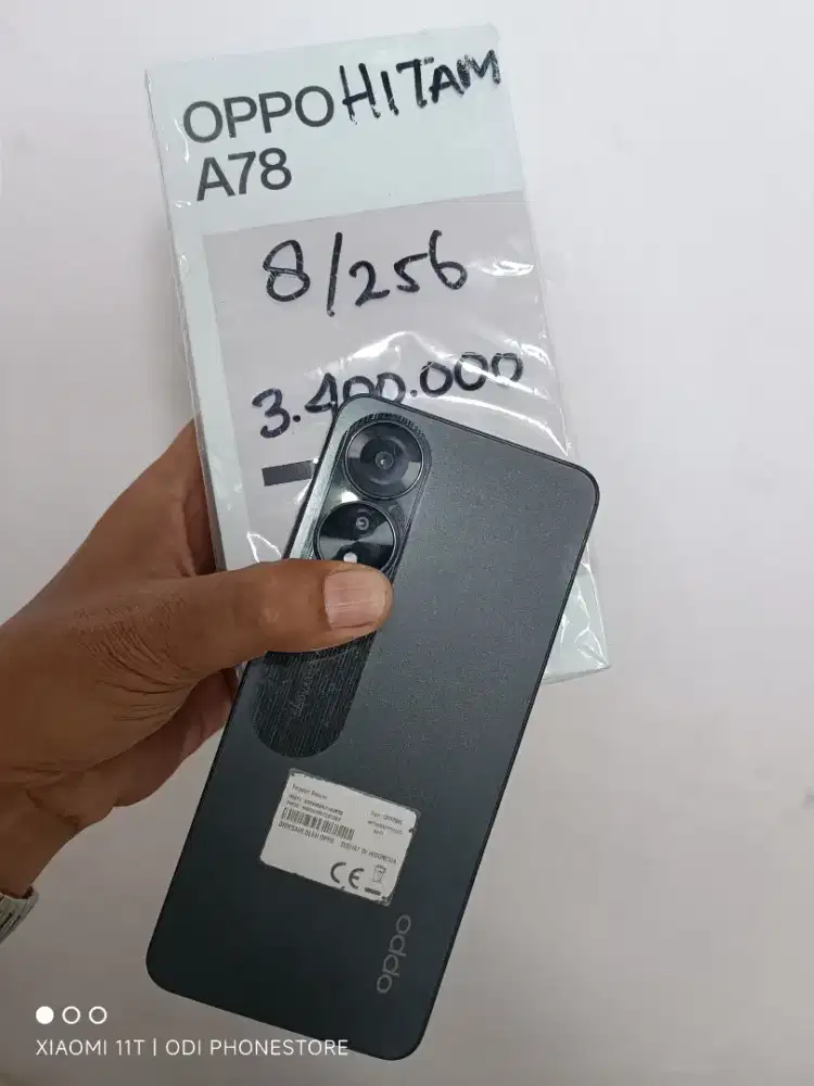 Oppo a78 8/256 mulus 97% dan lengkap semua bawaan aslinya