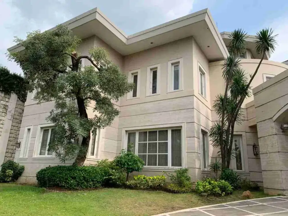 Dijual Rumah Mewah Semi Furnish di Raya Kertajaya Indah Surabaya