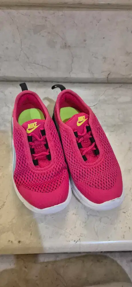 Sepatu Anak Unisex NIKE Air utk 1,5th ke 3th