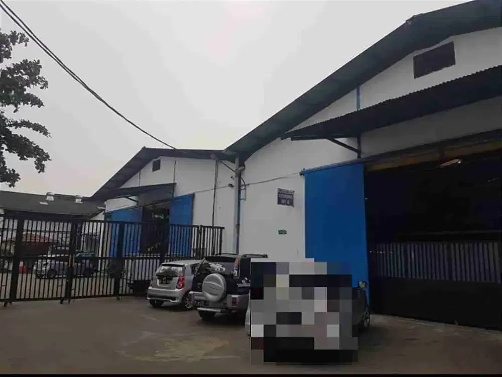 gedung pabrik kuat kokoh tinggi di tangerang