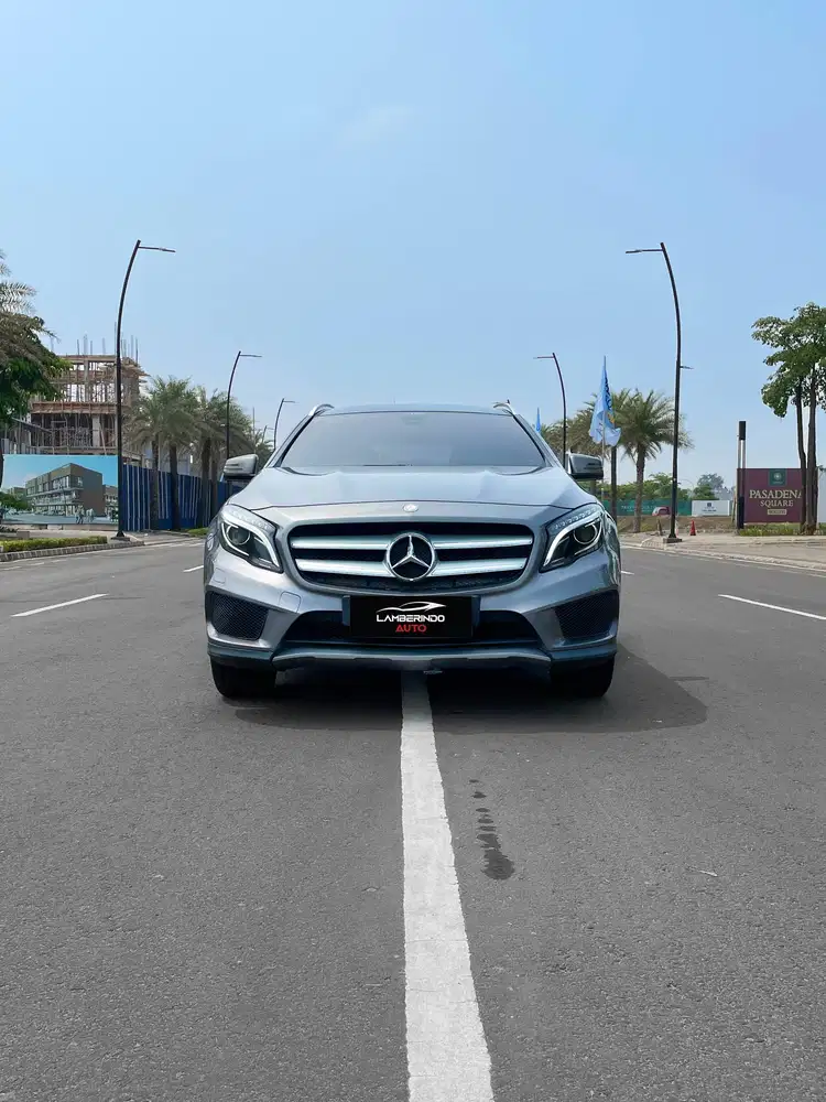 MERCEDES BENZ GLA200 AMG 2017