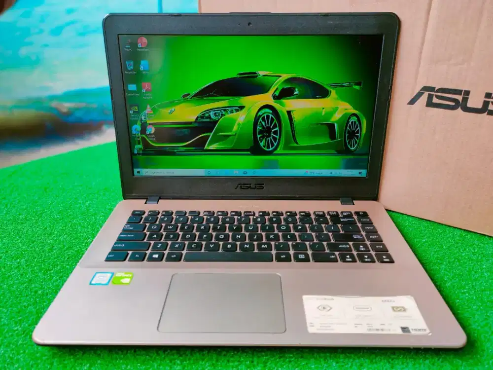 ASUS X442UF Core i7 Gen 8 Double VGA 8/256 Baterai Baru