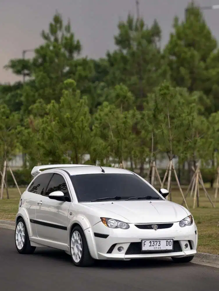 Proton Neo 2010 Bensin