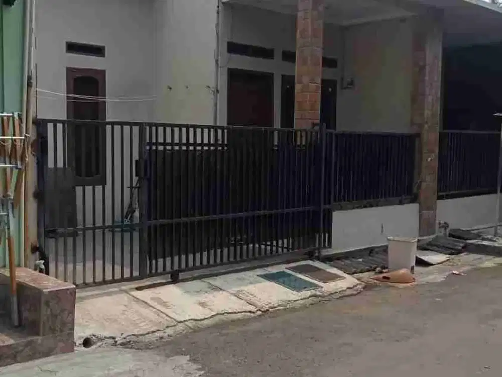 Dijual Rumah Siap Huni Lopang indah harga hanya 220 Jt saja 
Ditengah Kota dekat Kemana mana 
Luas tanah 60 m² surat shm