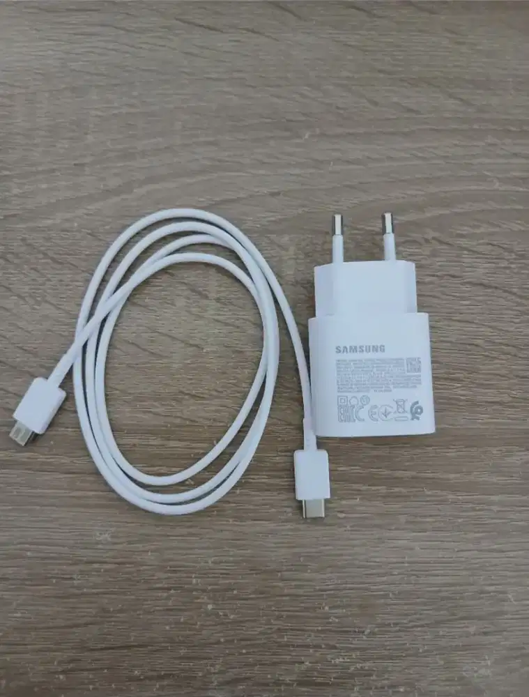 Charger Samsung super fast charging type-C