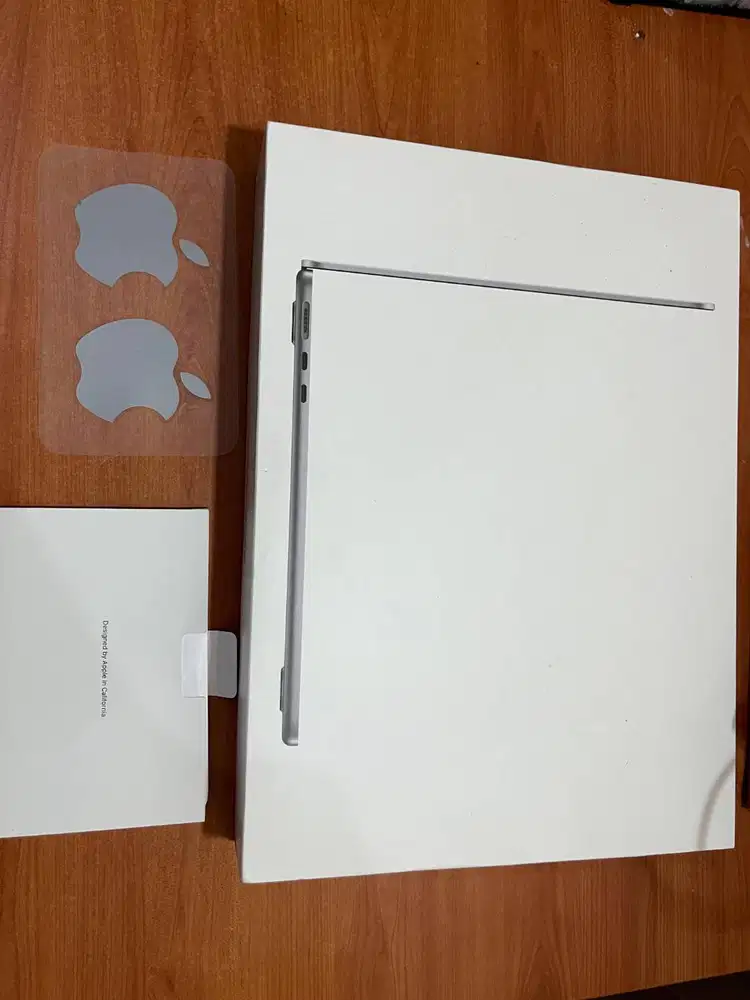 Macbook Air M2 8/256gb Mulus