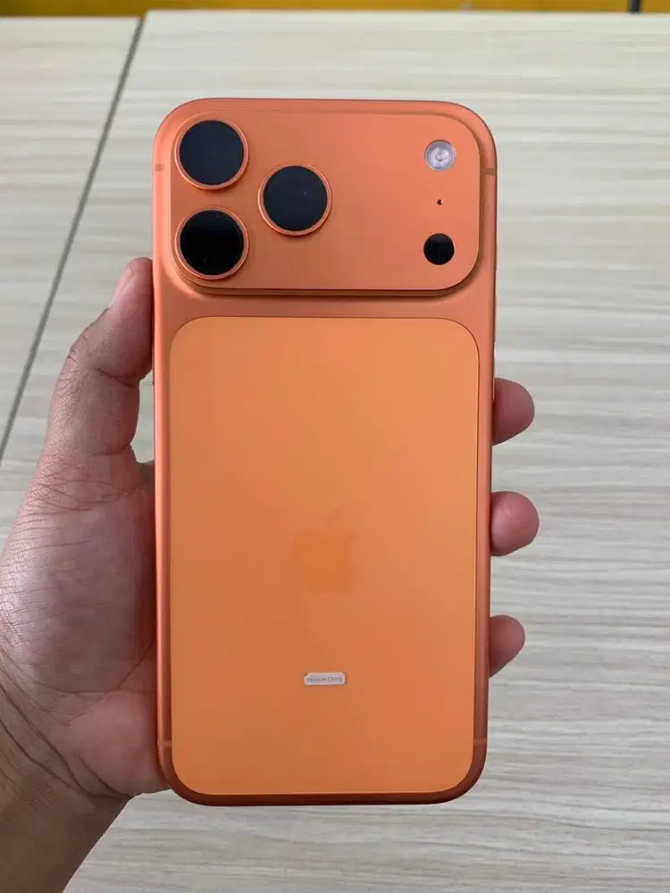 Iphone 17 Pro max 256GB Garansi Resmi - Cash/Kredit Dp 0 Magetan