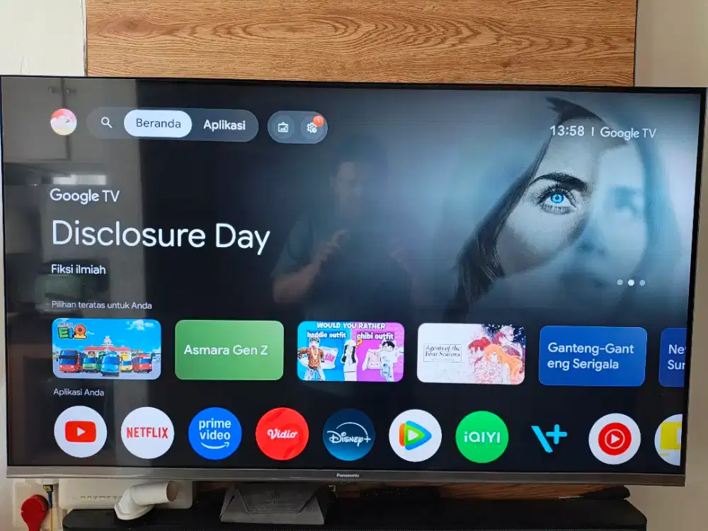 Panasonic TV 43 Inch