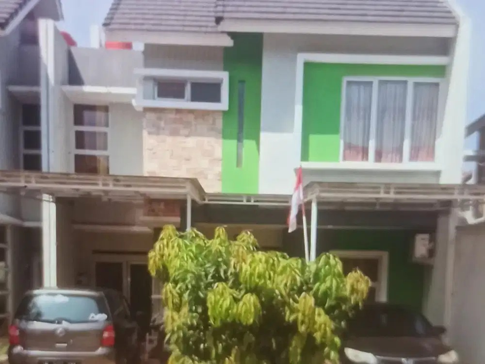 Rumah 2 Lantai Cakung Jakarta Timur LT 190 m² LB 144 m² 4 Kamar Tidur Dekat Tol
