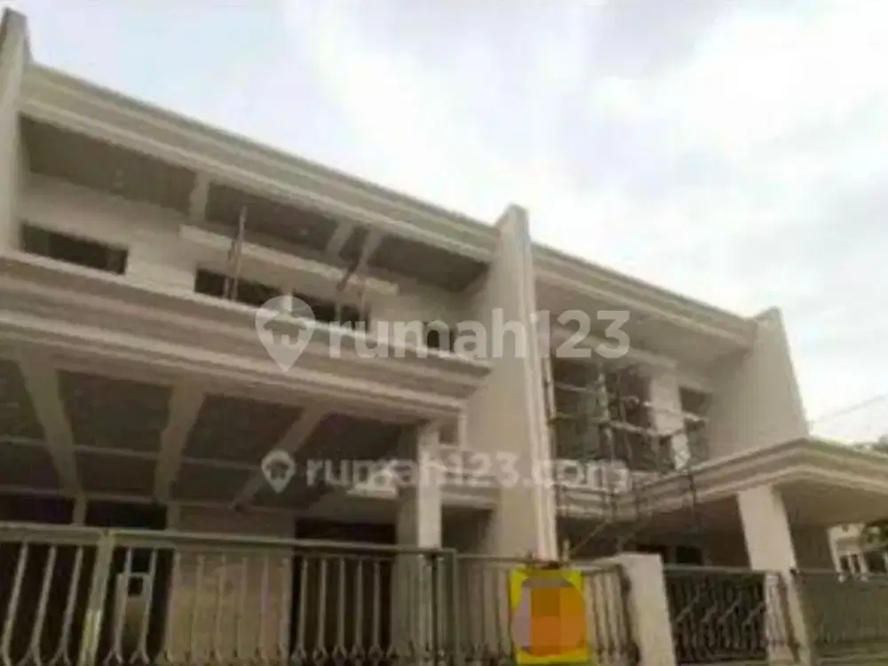 Rumah Galaxy Bumi Permai Araya 2 New Gress Klampis Semolo Pakuwon Manyar