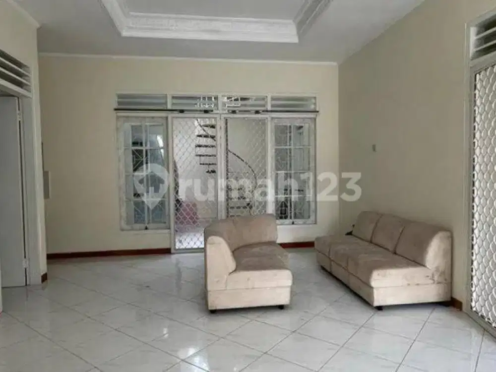 Harga bersahabat! Rumah second sudah renov siap pakai @sutorejo
