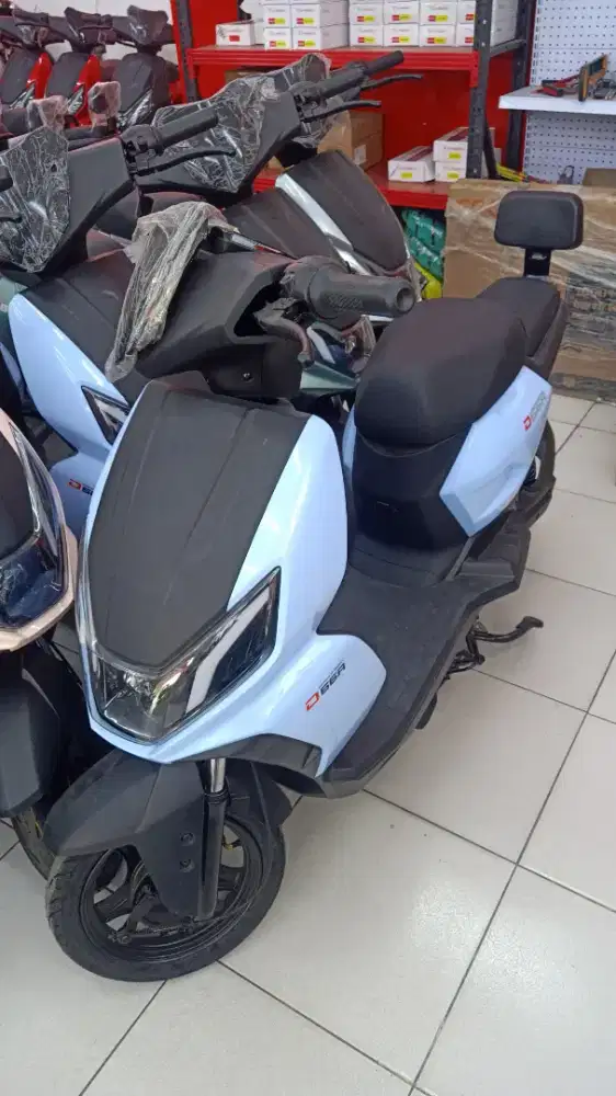 Sepeda listrik uwinfly D66A
