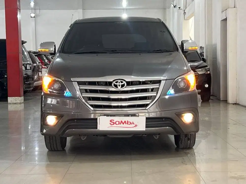 TOYOTA INNOVA G 2.0 A/T 2014..PAJAK OKTOBER 2027..ABU ABU