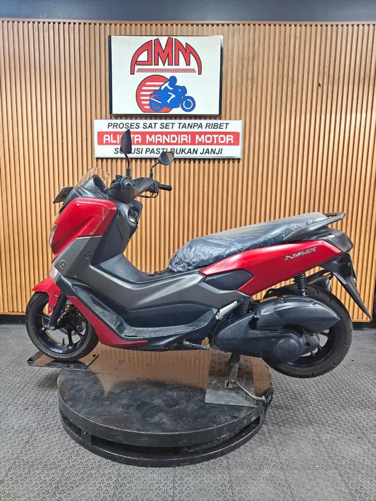 NMAX 2017 GREESS ISTIMEWA SS LENGKAP PJK ON NEGO BISA COD BYR DIRMH