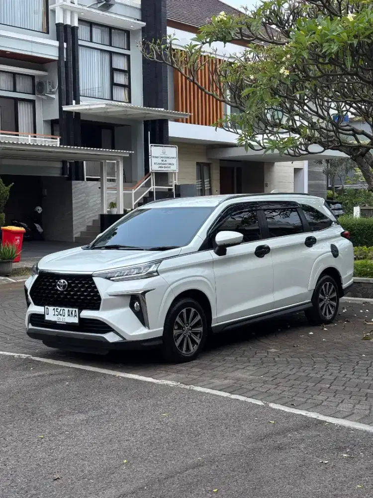 AVANZA NEW VELOZ Q M/T 2022 LOW KM ISTIMEWA