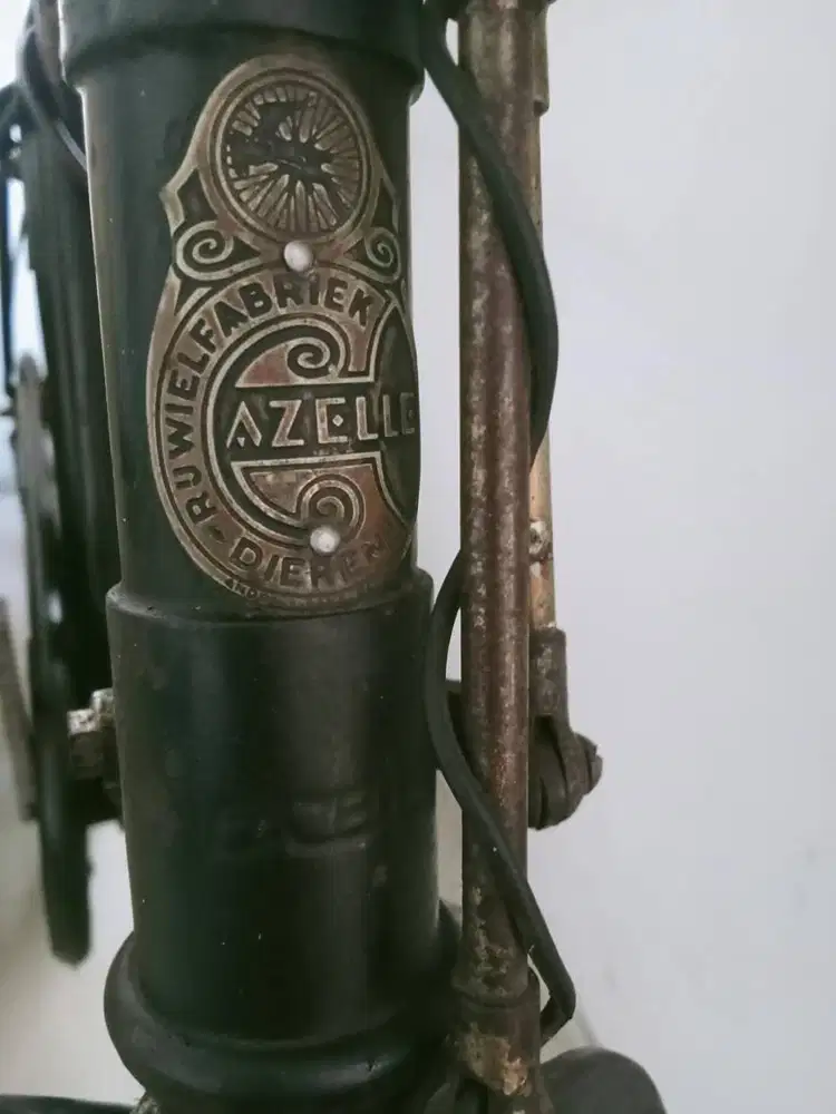 Sepeda Gazelle Seri 8