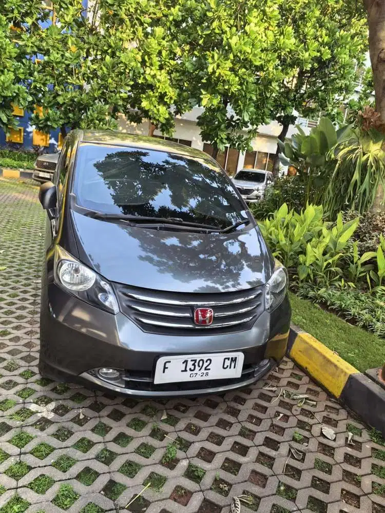 Honda Freed 2011 Bensin