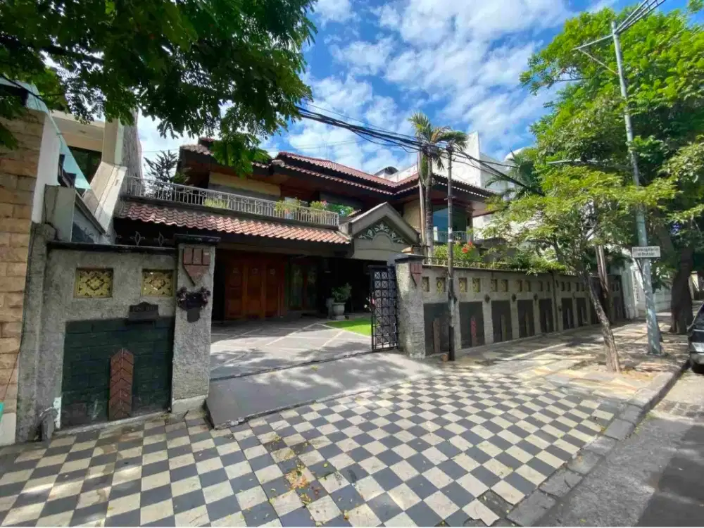 Termurah Jual Cepat Rumah Mewah Estetik Siap Huni Furnished Raya Dharmahusada Indah 2lt