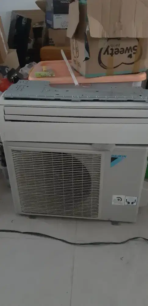 AC daikin thailand 2,5pk