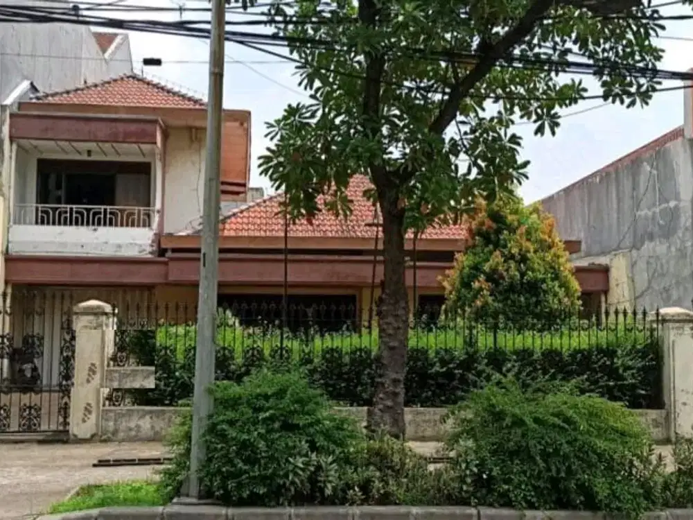 DIJUAL RUMAH RAYA JEMUR ANDAYANI WONOCOLO SURABAYA RON.A1358