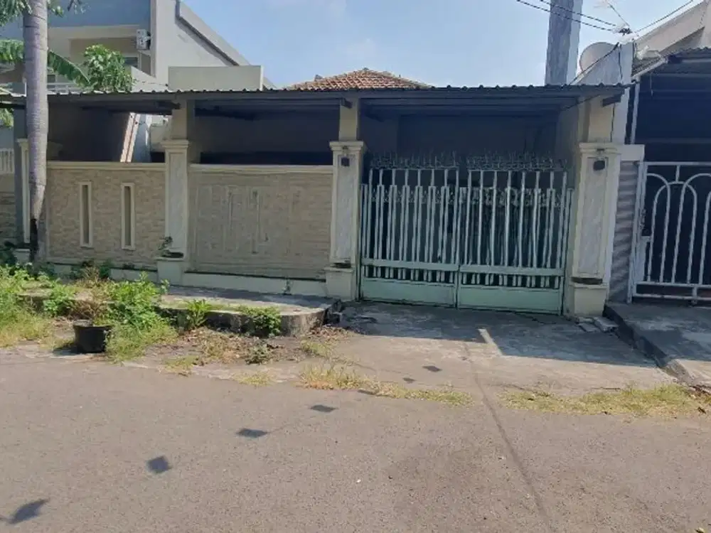 Dijual Rumah di Jalan Dukuh Kupang Surabaya Barat