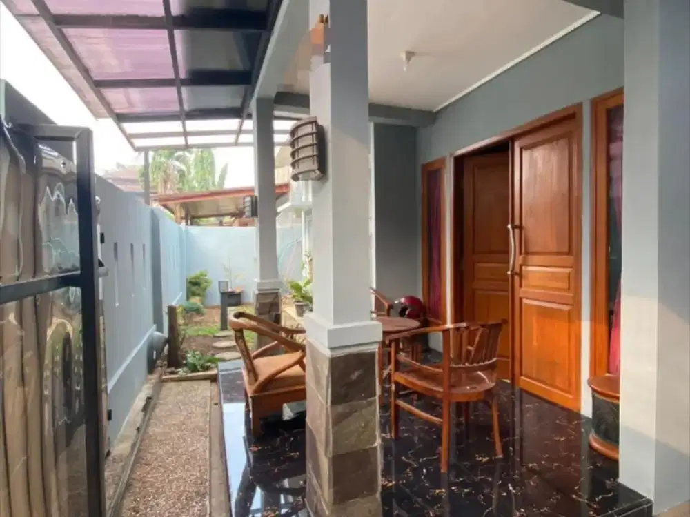 DIJUAL CEPAT RUMAH DI KOMPLEK ASTEK, SEMI FURNISHED STRATEGIS SIAP HUNI