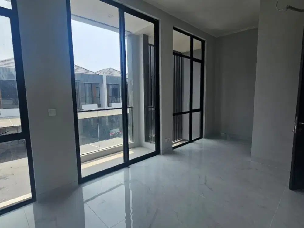 Di Sewakan Kunungan Village Pik2 Uk 6X15 M2 Ready Siap Huni