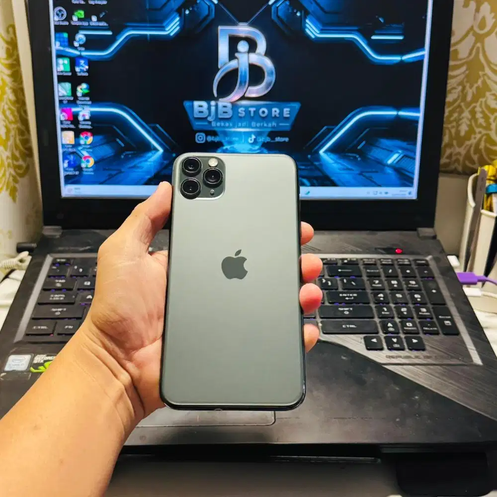 iPhone 11 ProMax mulus jual cepaat
