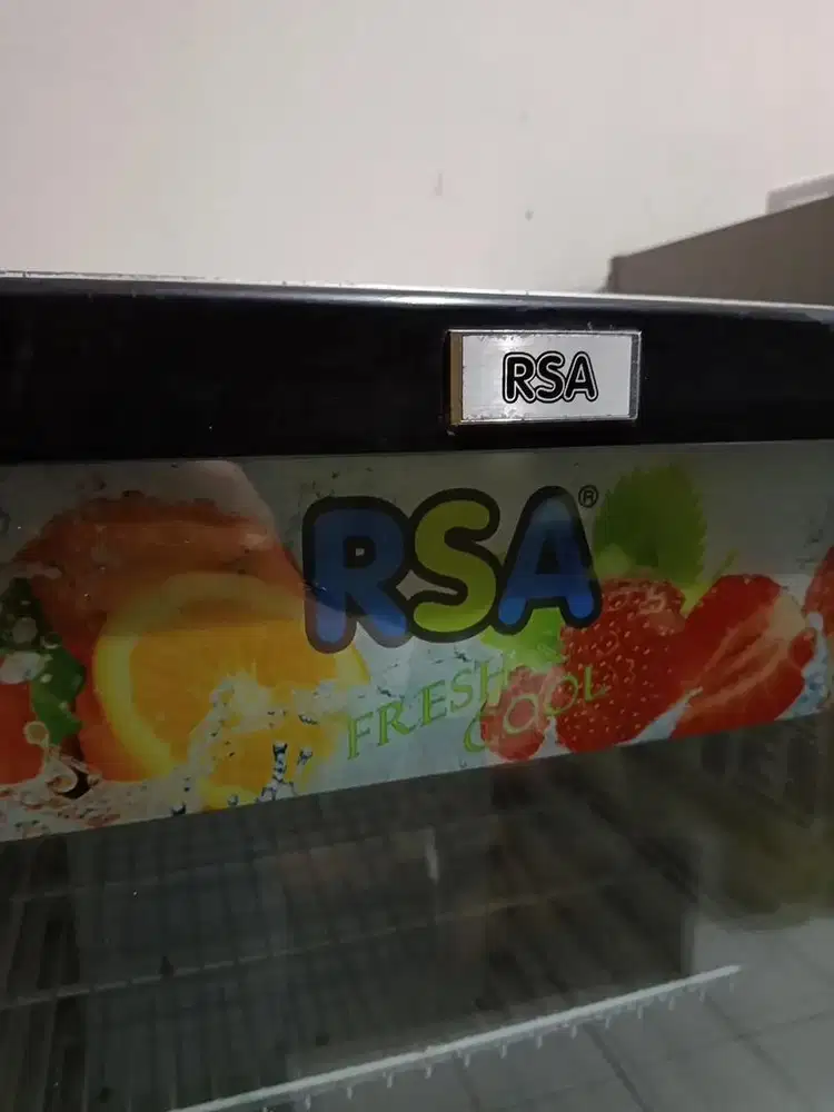 Chiller sesuai gambar