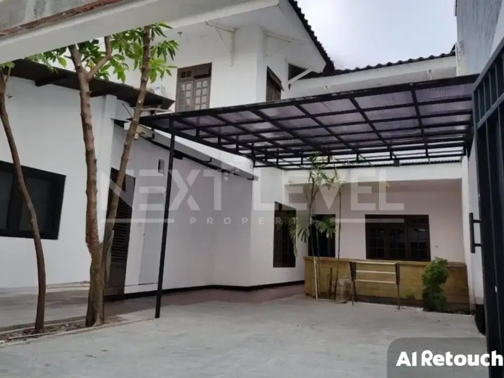 Dijual Rumah Simpang Darmo Permai Selatan Minimalis Strategis Siap Huni