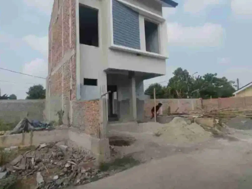 Rumah cluster 2 lantai baru Kavling pln
jaka mulya dekat cikunir pekayon Galaxy