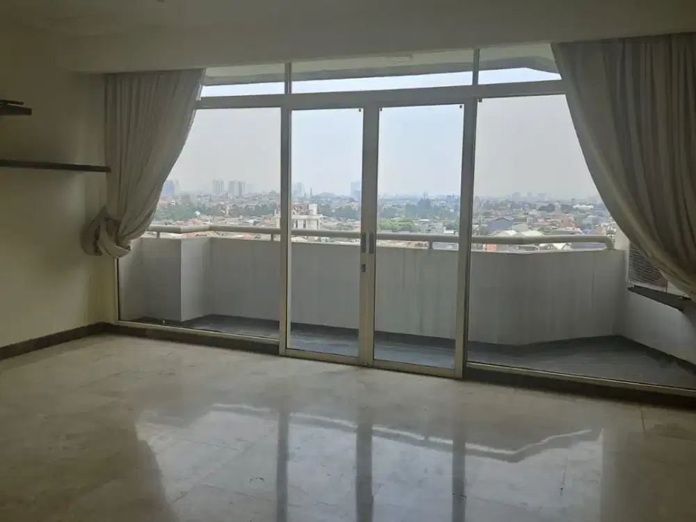 TURUN HARGA Apartemen dengan Fasilitas yang Lengkap dan Lokasi yang Strategis di Slipi, Jakarta Barat