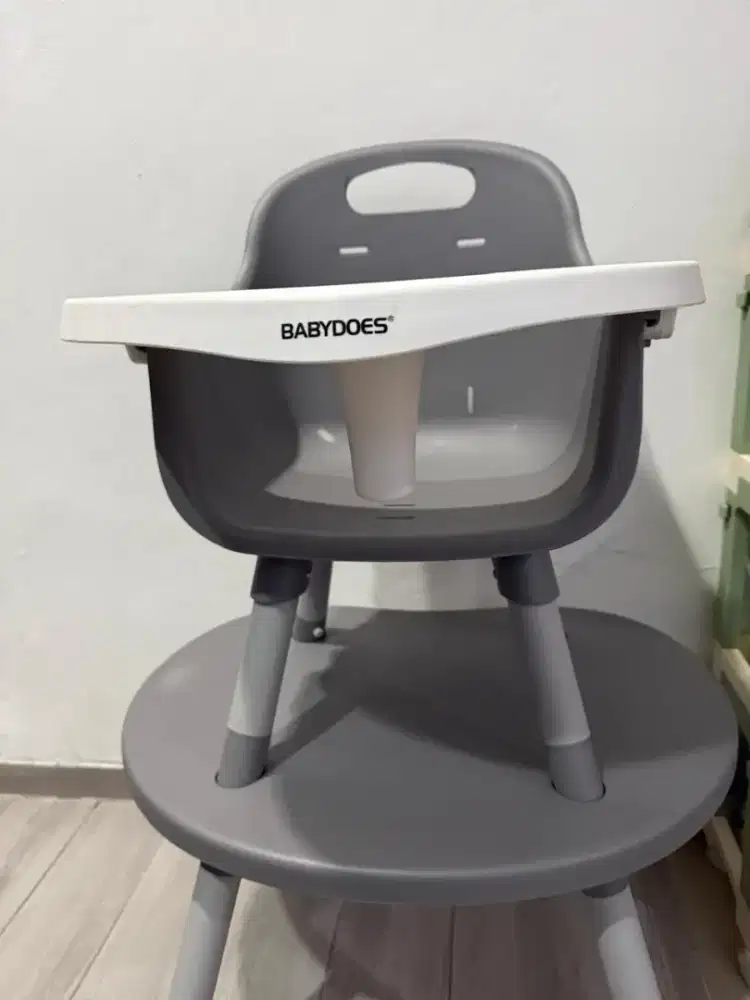 High Baby chair baby does