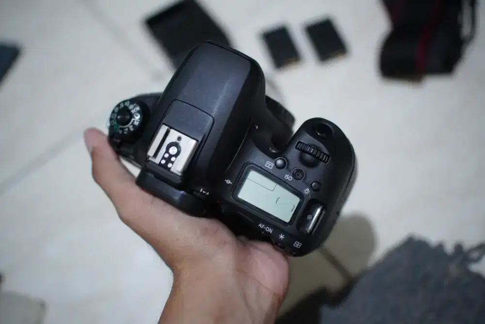 Canon Eos 77D Body Only