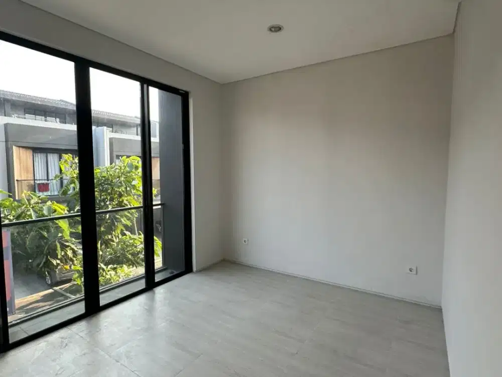 Baru Gress Rumah Northwest Central - Jual & Sewa
