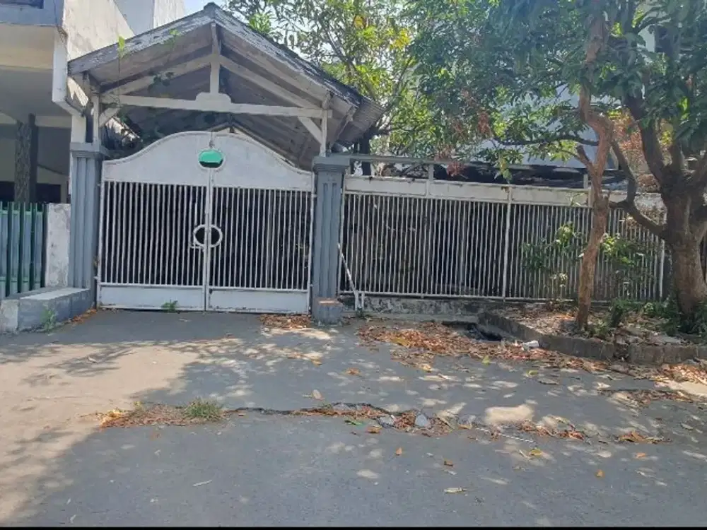 Dijual Rumah di Jalan Dukuh Kupang Surabaya