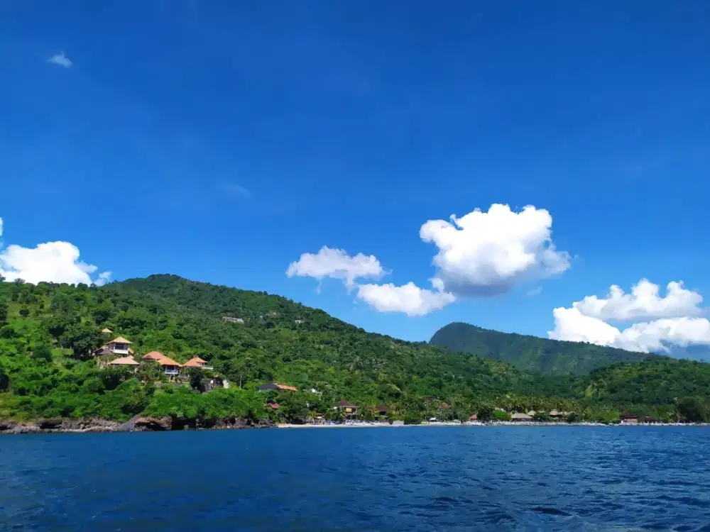 For Sale Land 2800 m2 in Amed with Ocean View