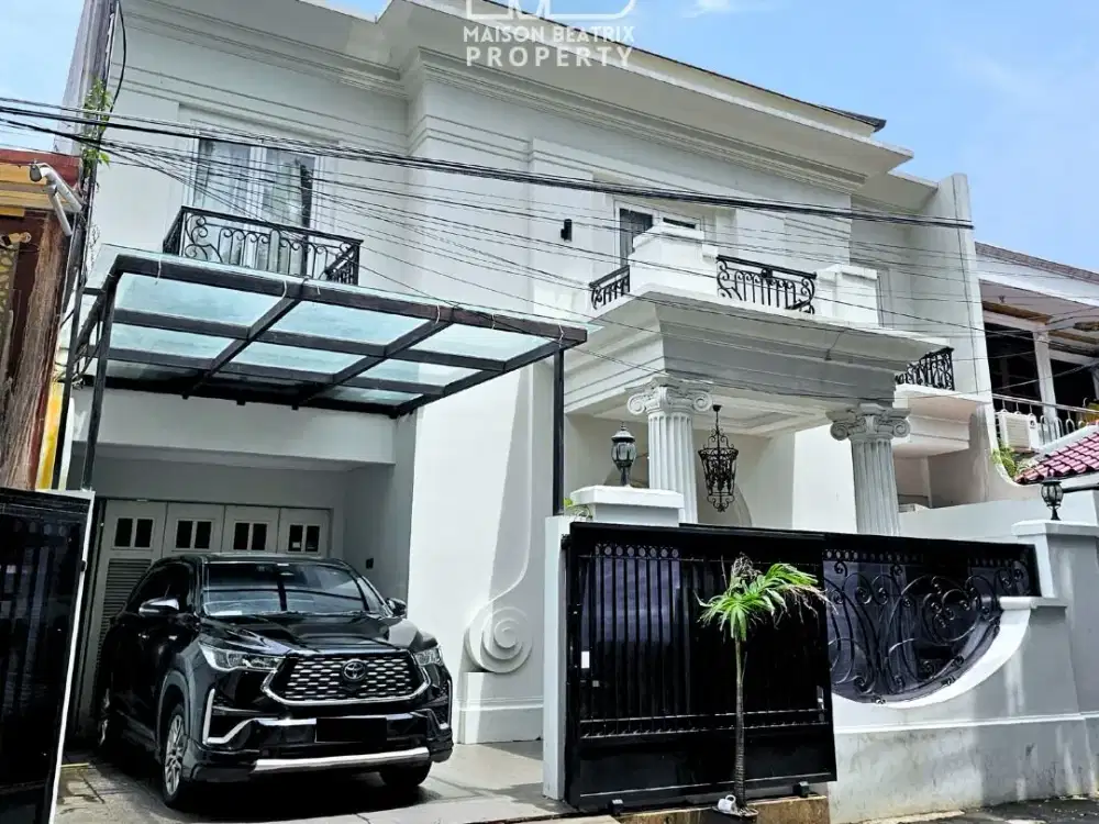 RUMAH MEWAH JAKSEL BANGEETTT HARGA OK KONSEP MODERN CLASSIC ADA POOL & GYM LOKASI STRATEGIS