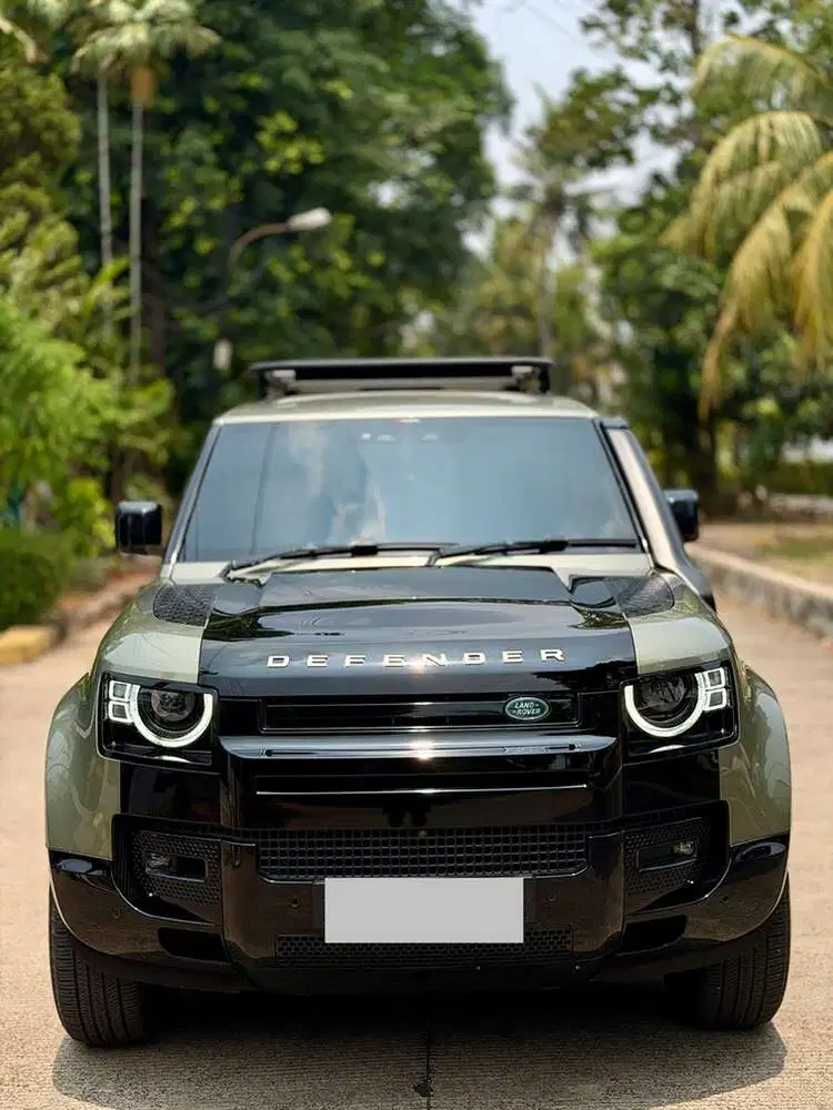 [HARGA CASH NEGO] Land Rover Defender 90 P300 SE EXPLORER PACKAGE 2022