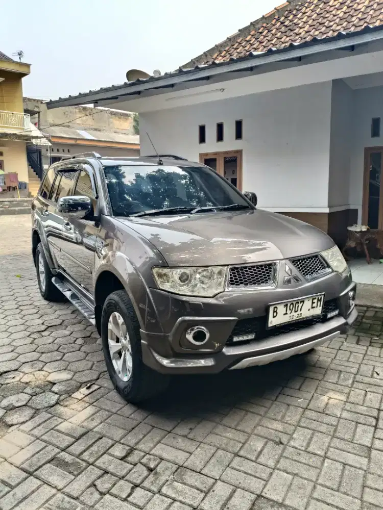 Pajero sport Dakar limitid low km