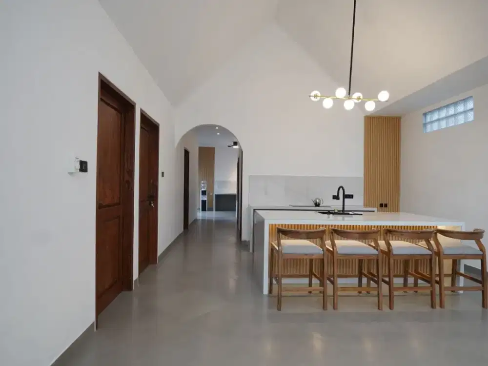 A Modern Scandinavian House, Just 5 minutes to Lovina Beach