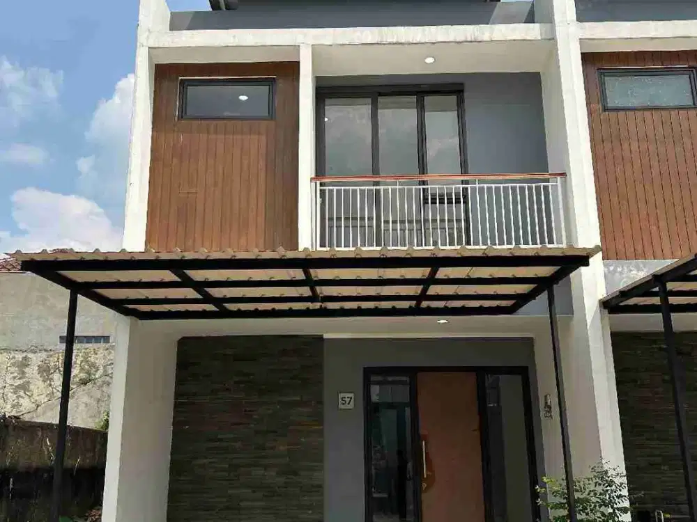 dijual rumah 2 lantai siap huni dalam perumahan lokasi strategis di Tanggerang Selatan dekat akses tol